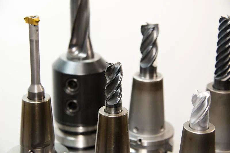 Outils et techniques pour dévisser sans casser
