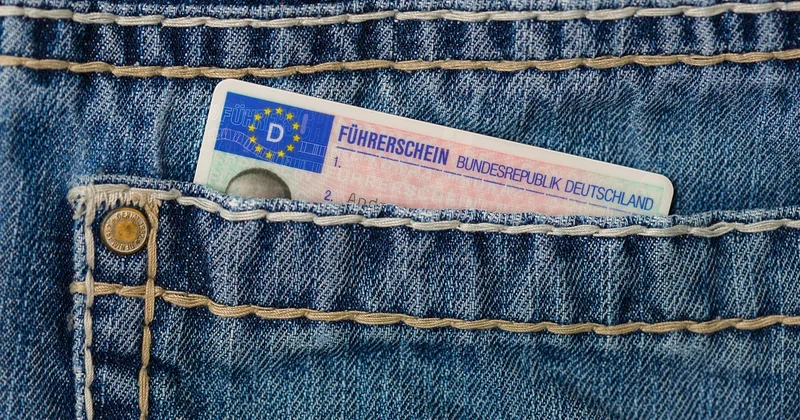 Déclaration préalable ou permis : les règles de surface à connaître